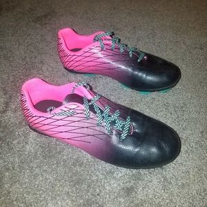 Girl's Soccer Cleats Size 1.